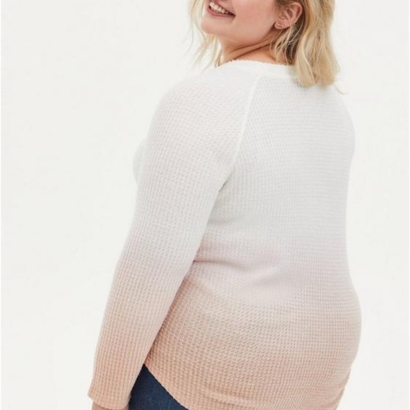 Torrid Waffle V-Neck Button Front Long Sleeve Peach Ombre White Top Plus Size 1X - Picture 2 of 14